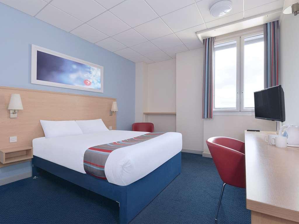 Travelodge Ілмінстер Номер фото
