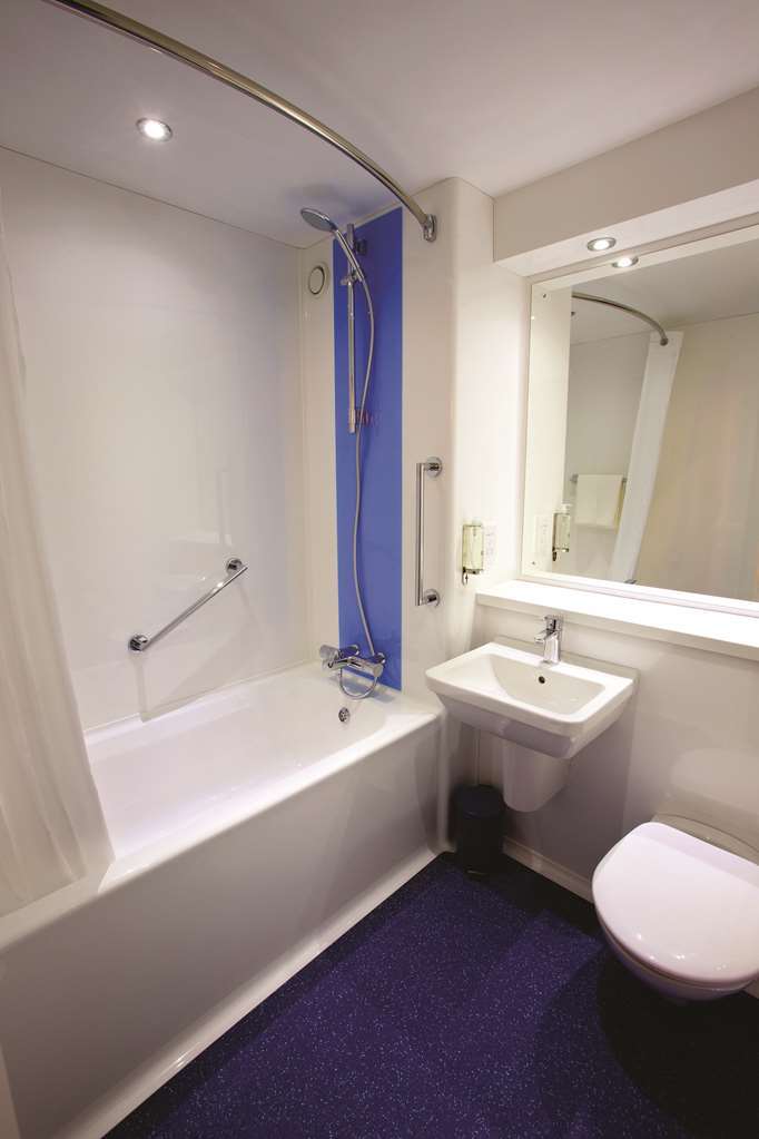 Travelodge Ілмінстер Номер фото