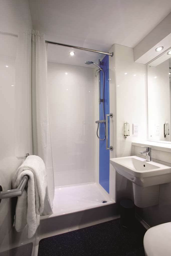 Travelodge Ілмінстер Номер фото